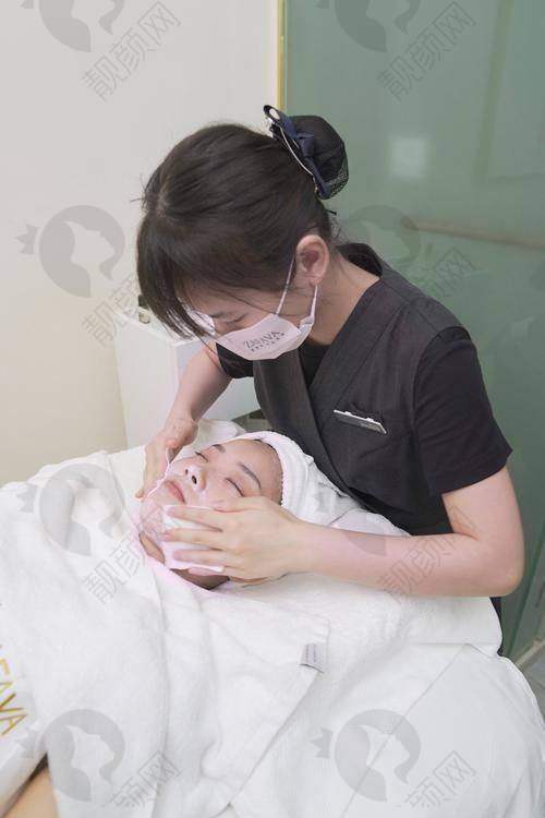 上海华美张琳琳医生个人资质