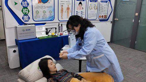 七、成都麦迪格眼科医院真实的患者评价如下：