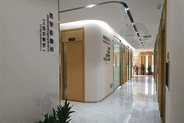 三、中山大象口腔医院医生介绍: