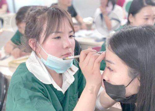 崔晶莹注射幼态脸水平怎么样？