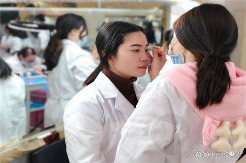 崔晶莹怎么预约？
