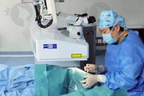 手术过程和术后修复